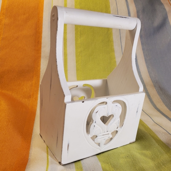 SOLD 💝 Shabby Wood Farmhouse Garden Caddy - Picture 13 of 14